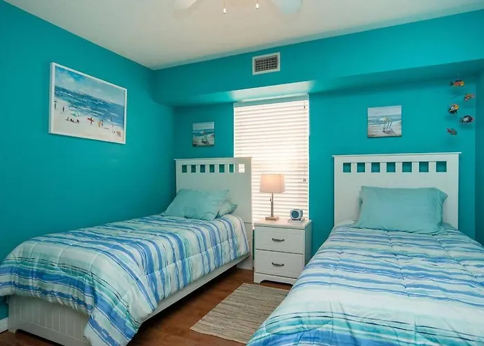 Apartment The Oasis In Indian Shores, Fl