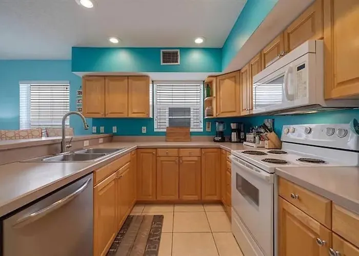 Apartment The Oasis In Indian Shores, Fl