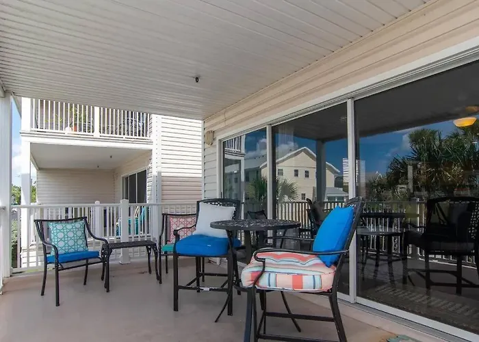 Apartment The Oasis In Indian Shores, Fl