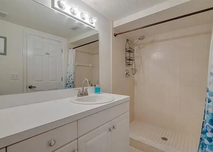 The Oasis In Indian Shores, Fl Apartment Clearwater Beach