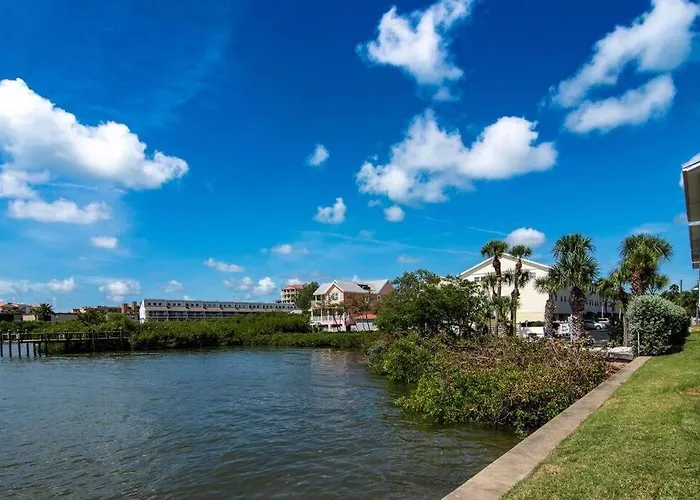 The Oasis In Indian Shores, Fl Apartment *