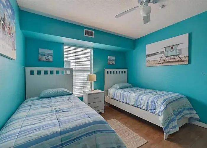 The Oasis In Indian Shores, Fl Apartment *